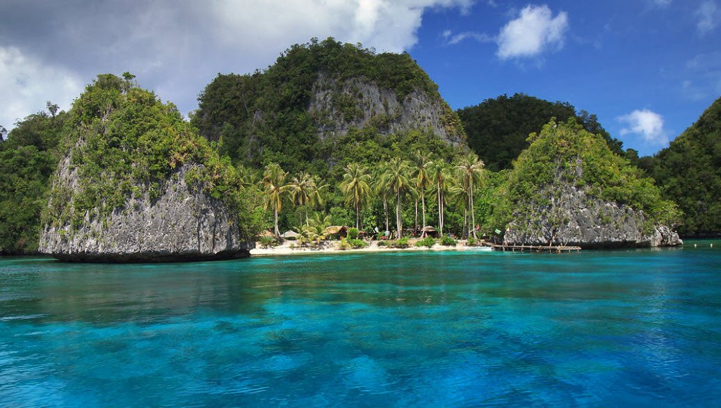 Pangabangan Island, Dinagat Islands, Philippines